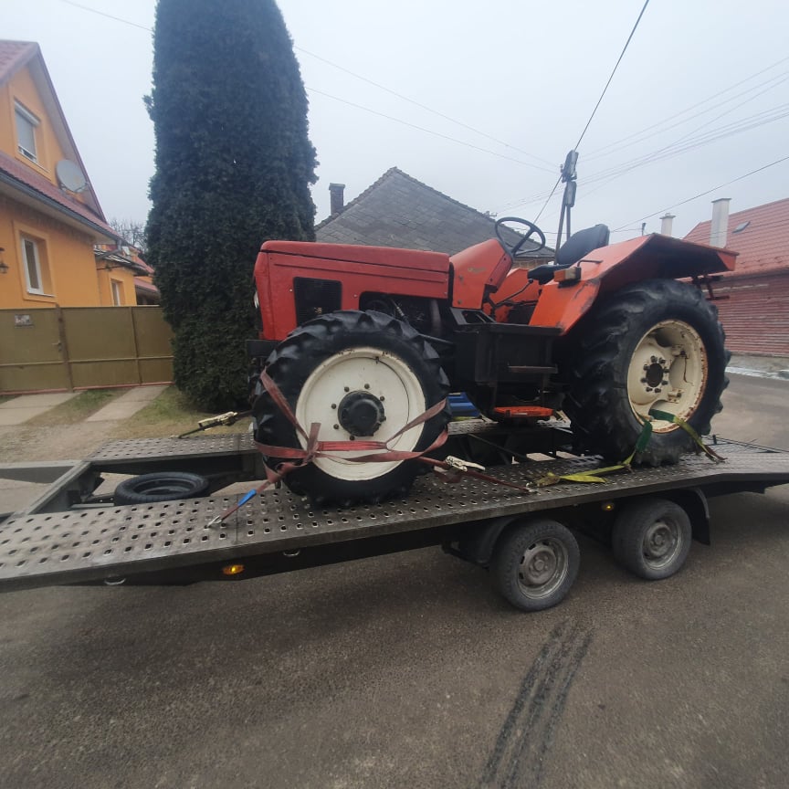 Odťah traktora Zetor
